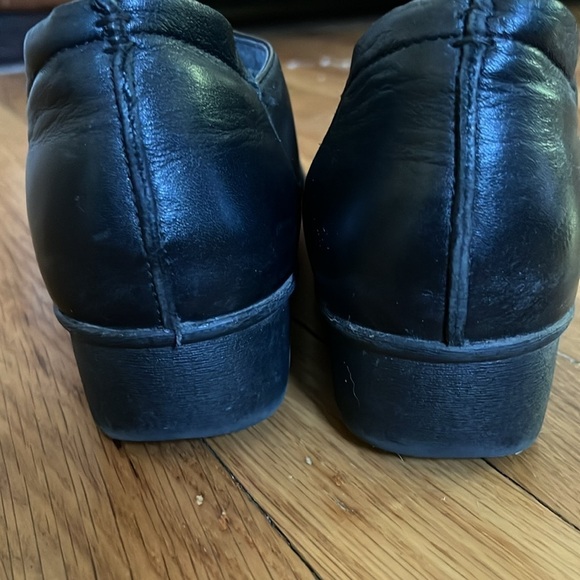 DANSKO | Jocelyn Black Leather Slip On Shoes Clogs Size EU 40 US 9 Nurse Office - Picture 6 of 9
